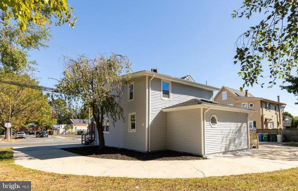 35 DELSEA DR N, GLASSBORO, NJ 08028 — photo 4