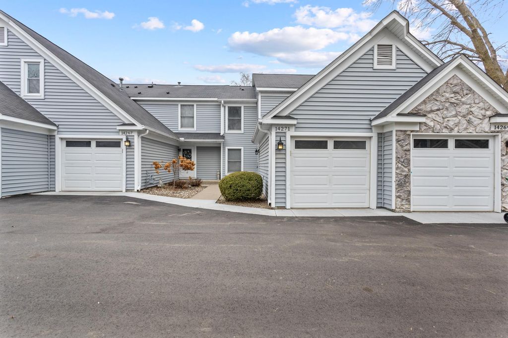 14271 Bedford Drive, Eden Prairie, MN 55346