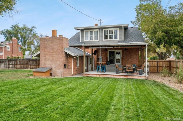 275 S 6th Avenue, Brighton, CO 80601