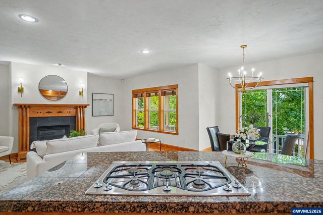 2880 SW Mulligan Pl, Corvallis, OR 97333