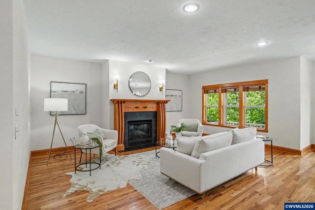 2880 SW Mulligan Pl, Corvallis, OR 97333