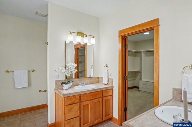 2880 SW Mulligan Pl, Corvallis, OR 97333