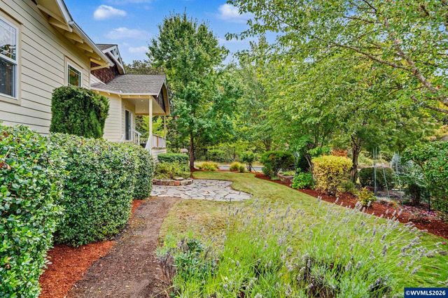 2880 SW Mulligan Pl, Corvallis, OR 97333