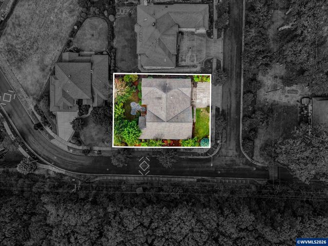 2880 SW Mulligan Pl, Corvallis, OR 97333