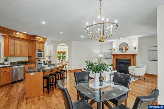 2880 SW Mulligan Pl, Corvallis, OR 97333