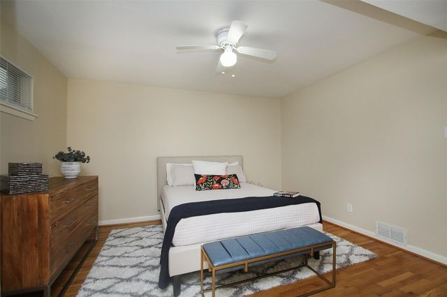 2208 Morse 5, Houston, TX 77019