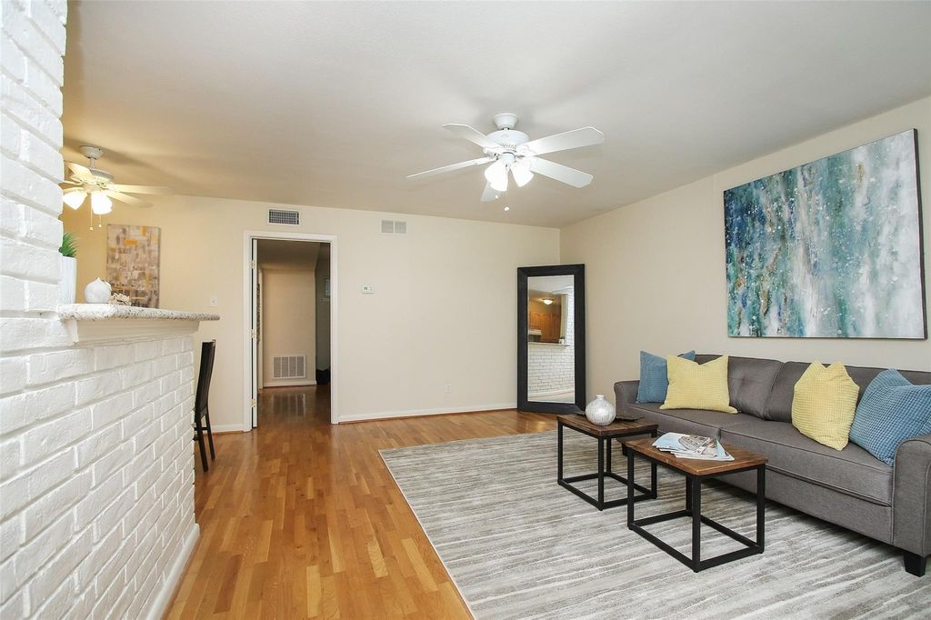 2208 Morse 5, Houston, TX 77019