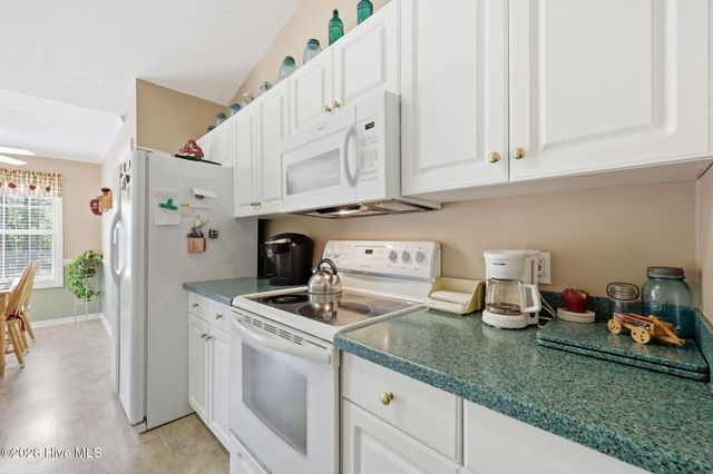 103 Rustic Drive, West End, NC 27376