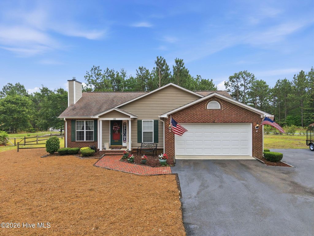 103 Rustic Drive, West End, NC 27376