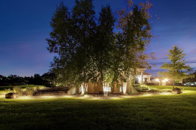 560 Birch Hollow Drive, Antioch, IL 60002