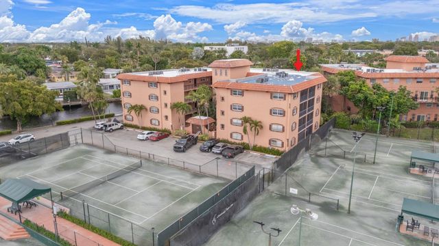 610 Tennis Club Drive 406, Fort Lauderdale, FL 33311