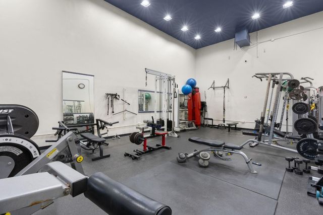 610 Tennis Club Drive 406, Fort Lauderdale, FL 33311