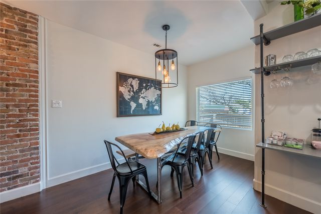 2025 Columbus Avenue, Waco, TX 76701