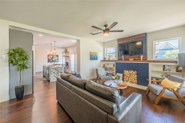 2025 Columbus Avenue, Waco, TX 76701