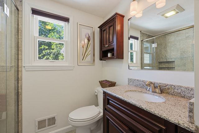 18 Princeton St, Peabody, MA 01960