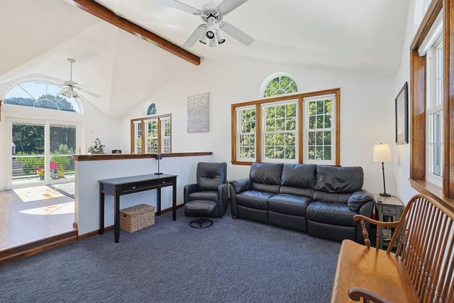 18 Princeton St, Peabody, MA 01960