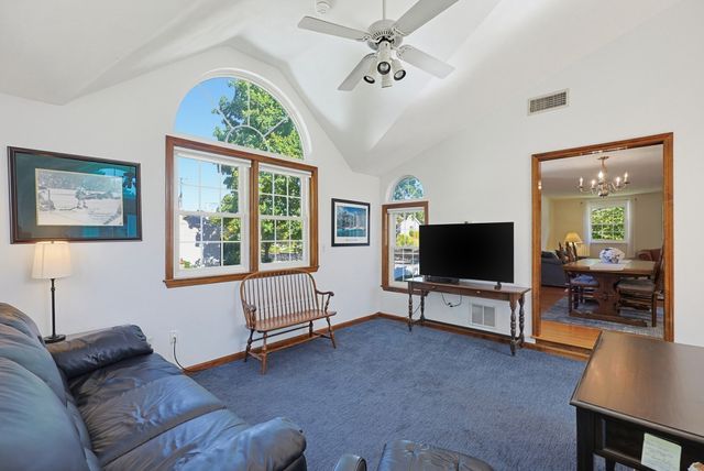 18 Princeton St, Peabody, MA 01960