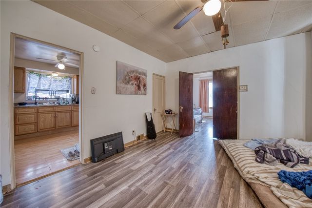 3007 Pyramid Ave, Brentwood, PA 15227