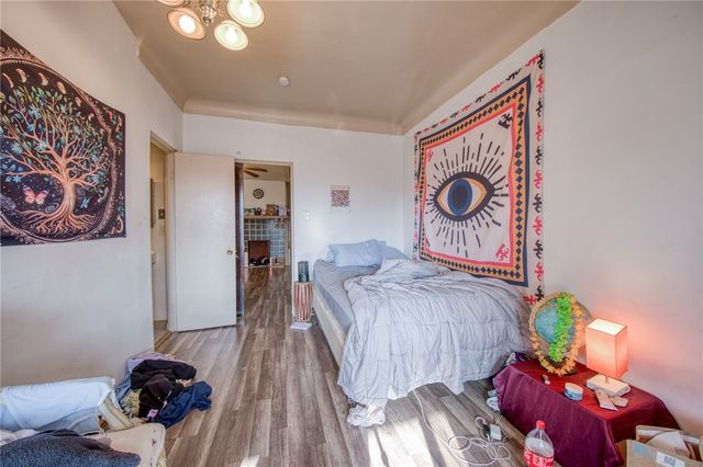 3007 Pyramid Ave, Brentwood, PA 15227