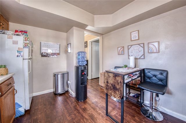 3007 Pyramid Ave, Brentwood, PA 15227