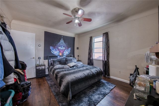 3007 Pyramid Ave, Brentwood, PA 15227