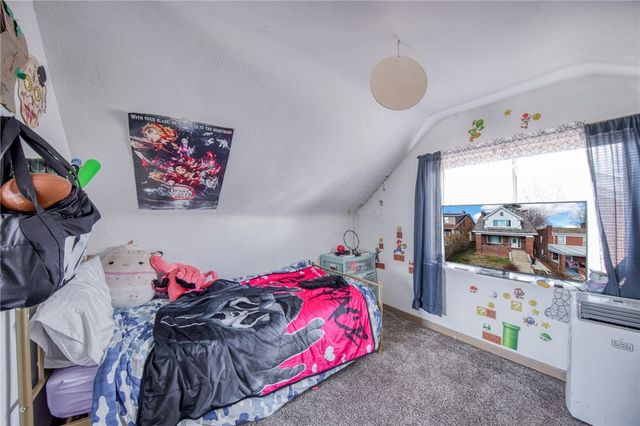 3007 Pyramid Ave, Brentwood, PA 15227