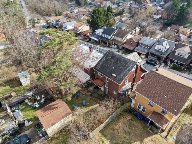 3007 Pyramid Ave, Brentwood, PA 15227