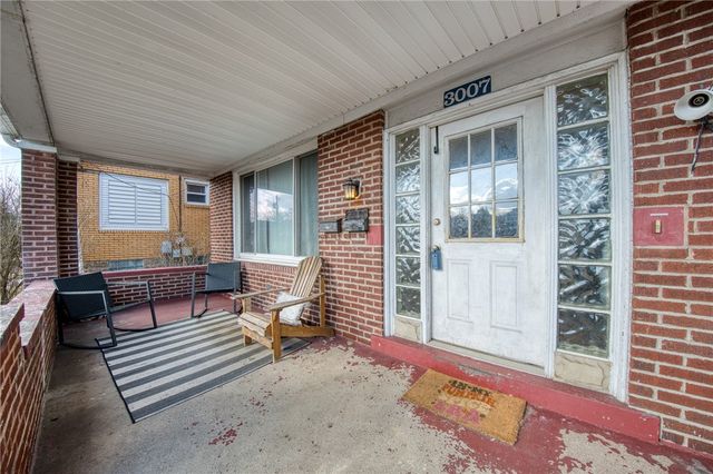 3007 Pyramid Ave, Brentwood, PA 15227