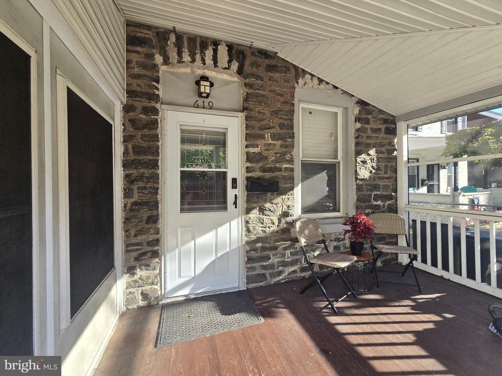 619 FORD ST, CONSHOHOCKEN, PA 19428 — photo 3