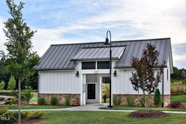 312 Diamond Bluff Lane, Holly Springs, NC 27540