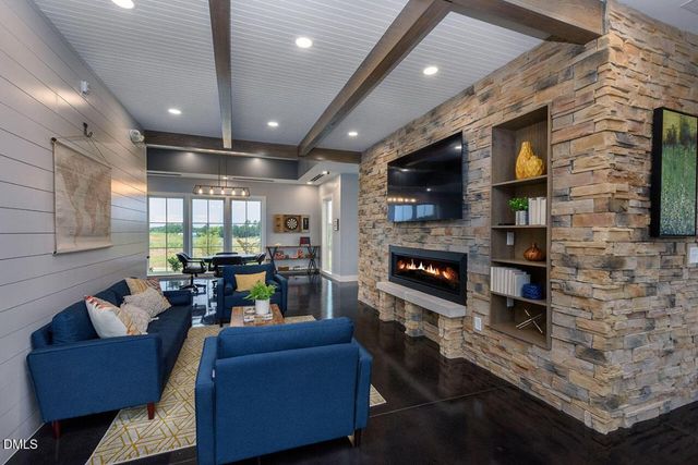 312 Diamond Bluff Lane, Holly Springs, NC 27540