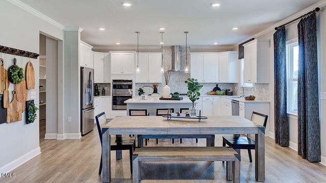 312 Diamond Bluff Lane, Holly Springs, NC 27540