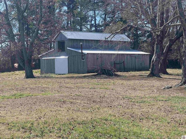 4697 State Route 384, Mayfield, KY 42066