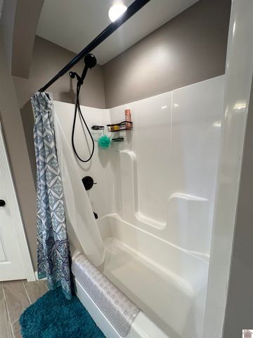 4697 State Route 384, Mayfield, KY 42066