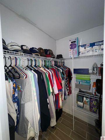 4697 State Route 384, Mayfield, KY 42066