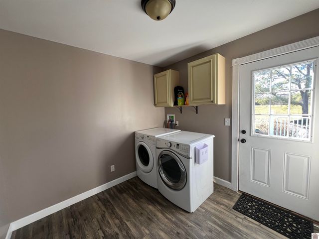 4697 State Route 384, Mayfield, KY 42066