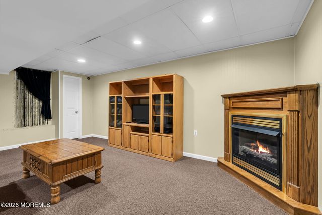 812 Beacon Street, Toms River, NJ 08757