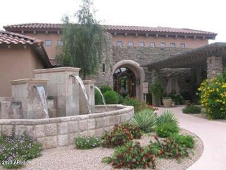 20660 N 40TH Street 2145, Phoenix, AZ 85050