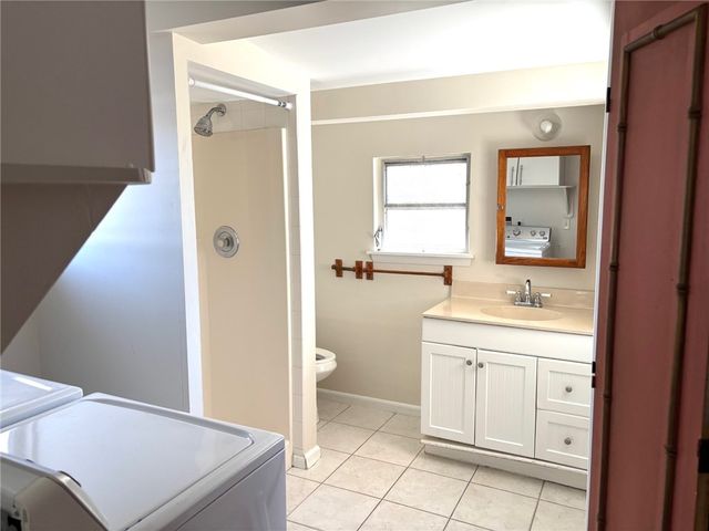 1590 5th Avenue, Vero Beach, FL 32960