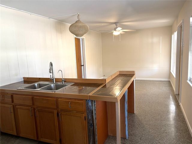 1590 5th Avenue, Vero Beach, FL 32960