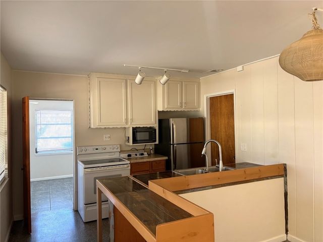 1590 5th Avenue, Vero Beach, FL 32960