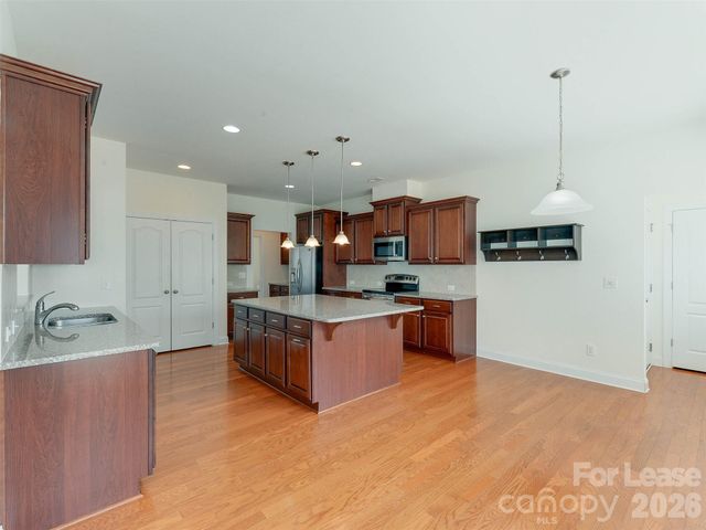 12926 Union Square Drive, Huntersville, NC 28078