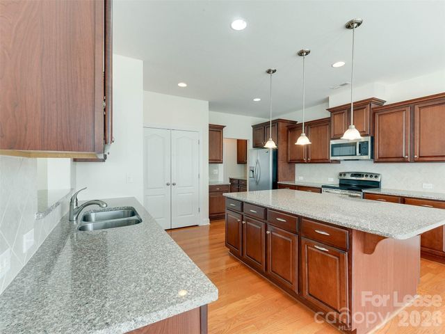 12926 Union Square Drive, Huntersville, NC 28078