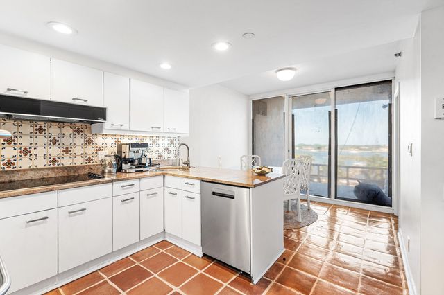 529 S Flagler Drive 6g, West Palm Beach, FL 33401