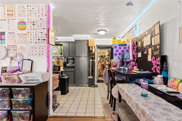 39145 6TH AVENUE, Zephyrhills, FL 33542