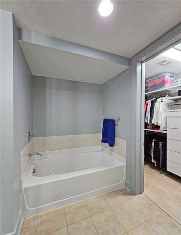 4561 Olde Perimeter Way 1002, Atlanta, GA 30346