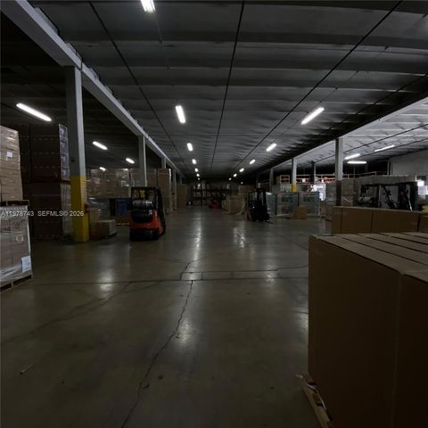 2555 NW 107th Ave, Doral, FL 33172