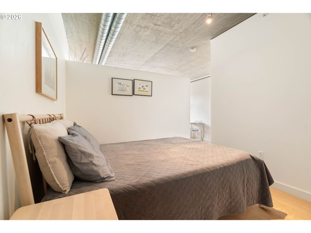 1926 W BURNSIDE St 614, Portland, OR 97209