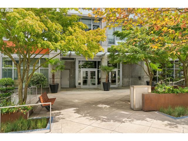 1926 W BURNSIDE St 614, Portland, OR 97209