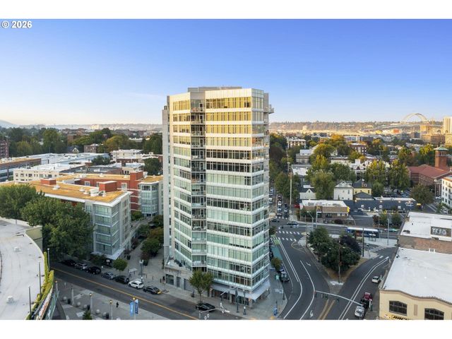 1926 W BURNSIDE St 614, Portland, OR 97209